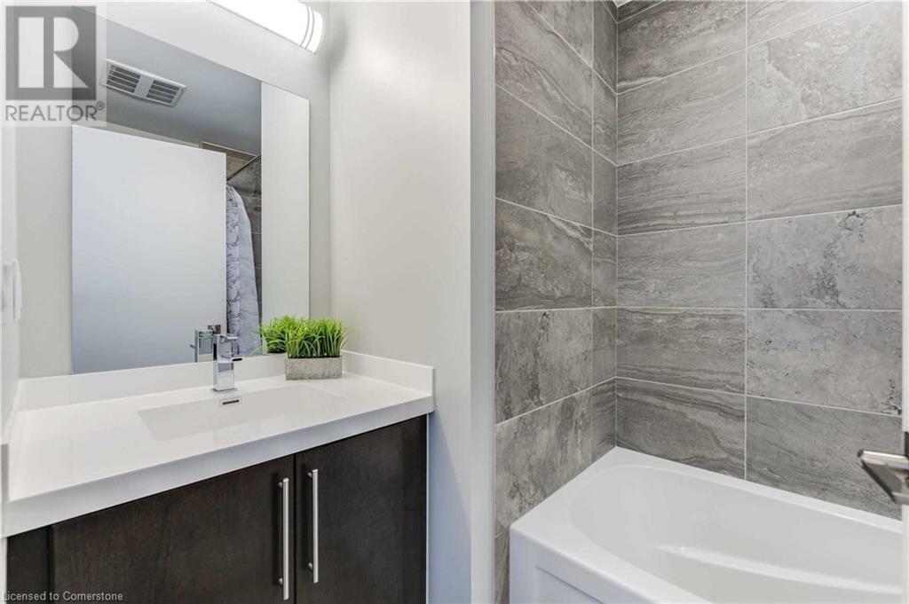 2087 Fairview Street Unit# 1808, Burlington, Ontario L7R 0E5 - Photo 11 - XH4205069