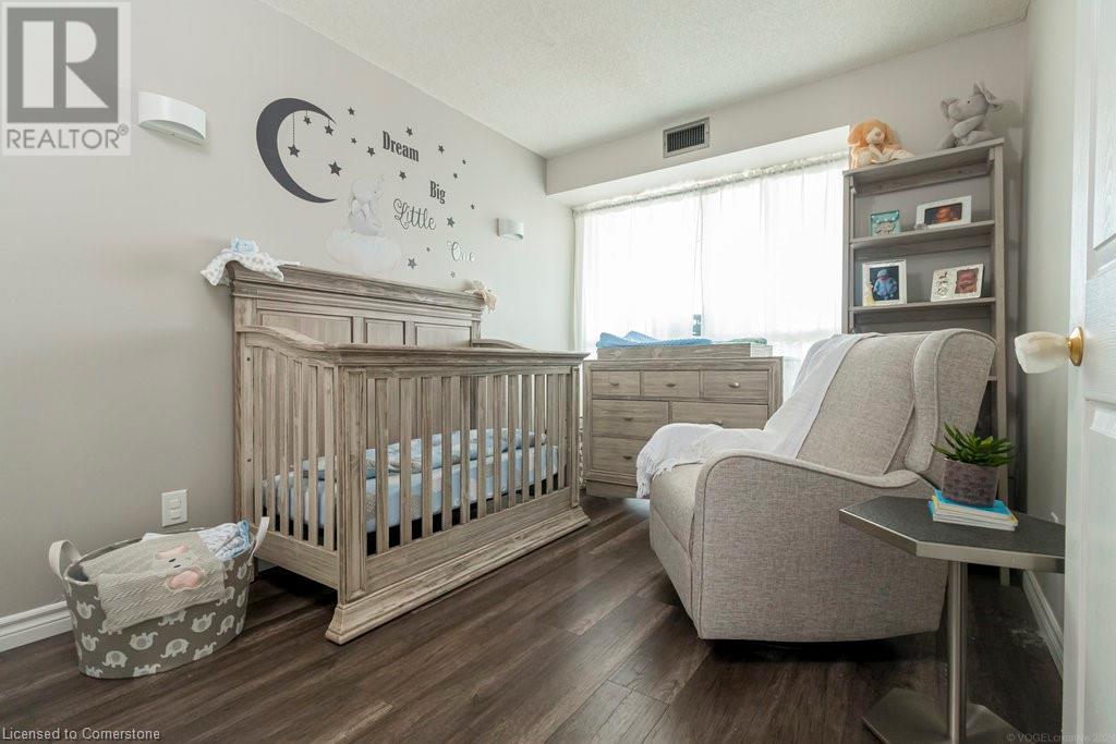 4450 Tucana Court Unit# 1010, Mississauga, Ontario L5R 3R4 - Photo 9 - XH4205071