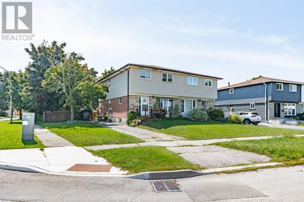 2126 Pashak CourtMississauga, Ontario  L5A 1H7 - Photo 2 - XH4205218