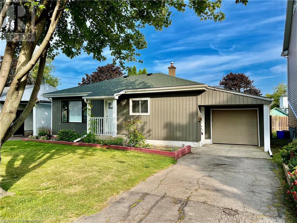 14 LAKEVIEW Avenue, grimsby, Ontario