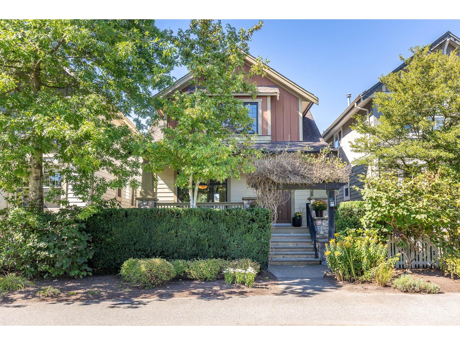 9359 SINGH STREET, langley, British Columbia V1M4G2