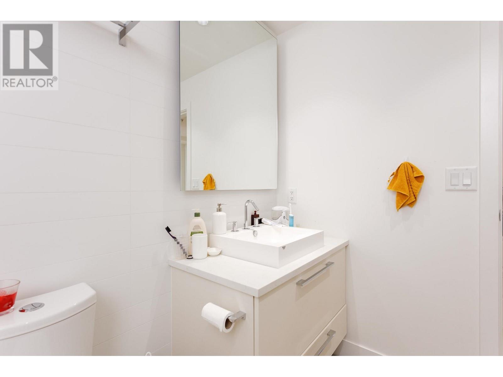 Listing Picture 23 of 32 : 609 7388 KINGSWAY, Burnaby / 本拿比 - 魯藝地產 Yvonne Lu Group - MLS Medallion Club Member