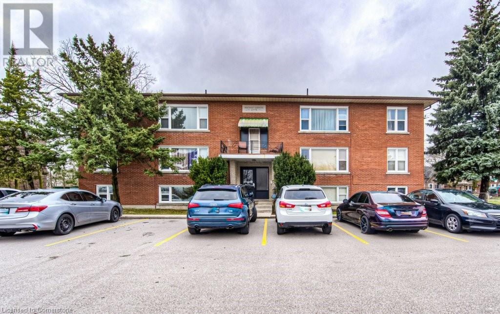 15 FLORAL Crescent, kitchener, Ontario