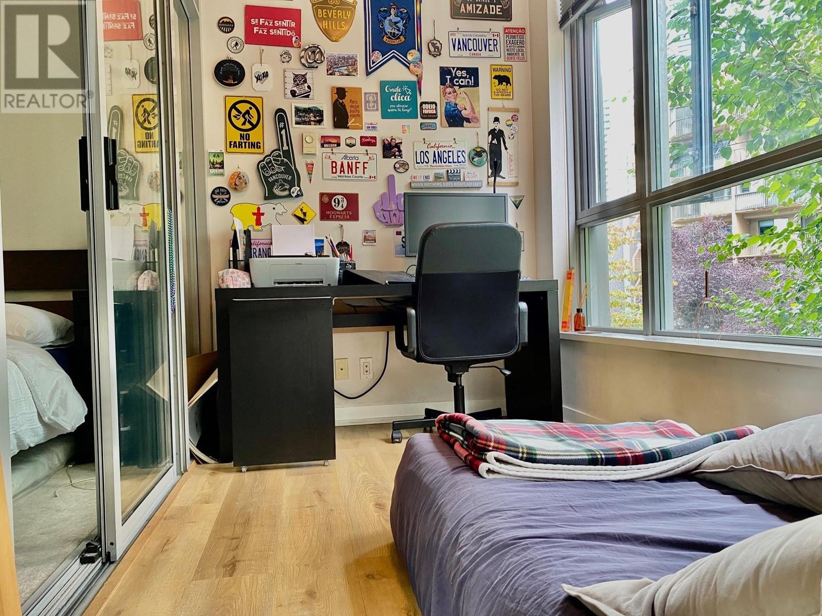 Listing Picture 10 of 26 : 204 1050 SMITHE STREET, Vancouver / 溫哥華 - 魯藝地產 Yvonne Lu Group - MLS Medallion Club Member