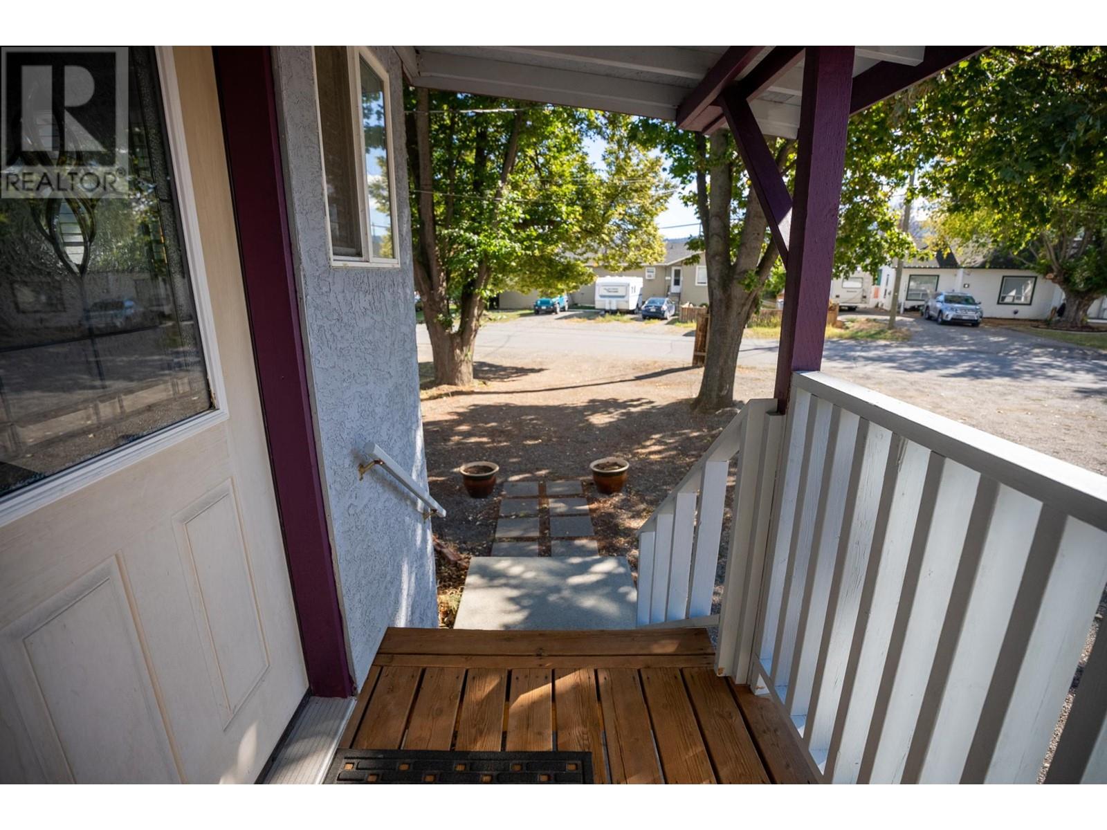 265 Nelson Ave, Kamloops, British Columbia  V2B 1M4 - Photo 33 - 180945