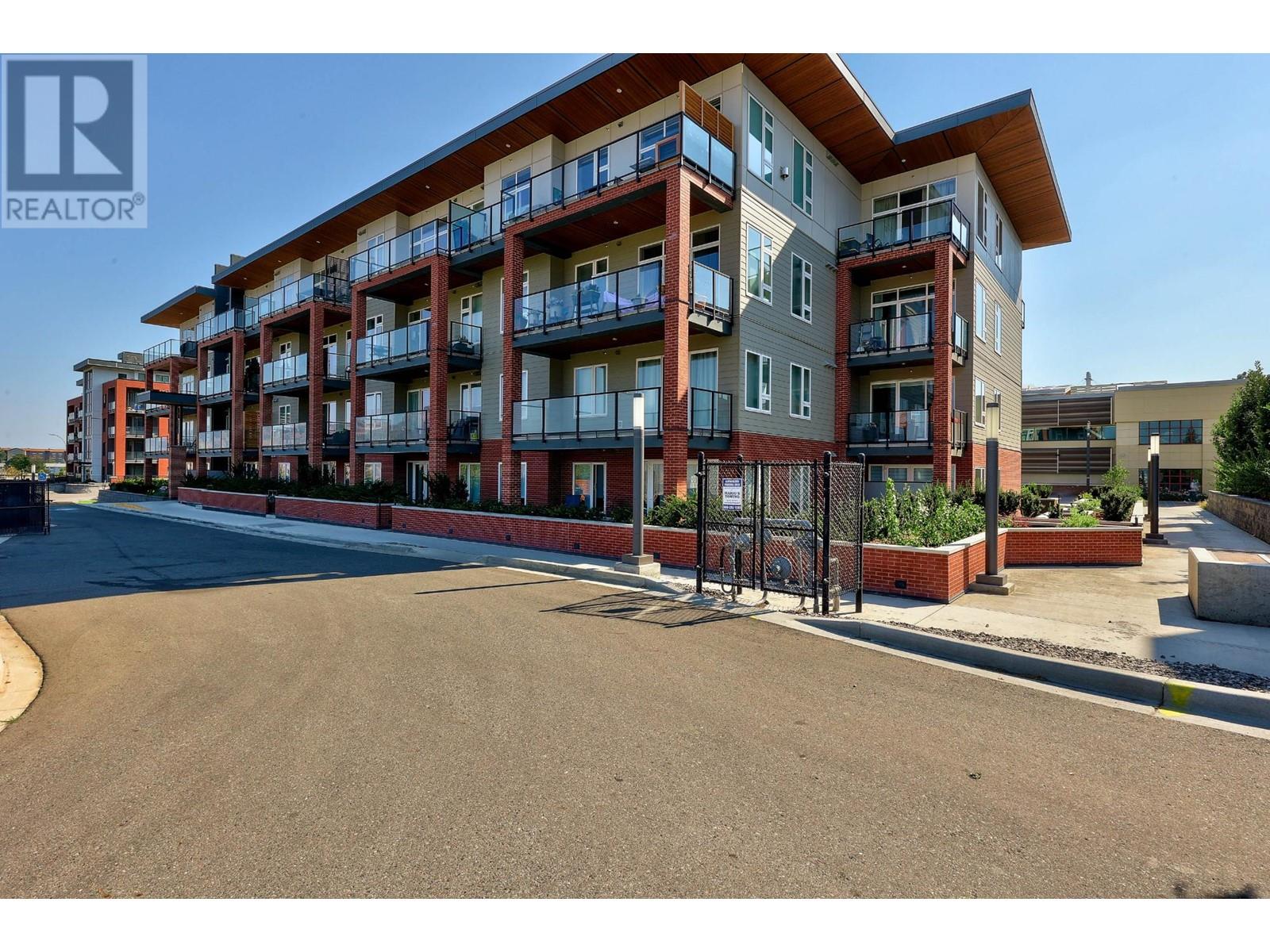 306-885 University Drive, Kamloops, British Columbia   - Photo 2 - 180946