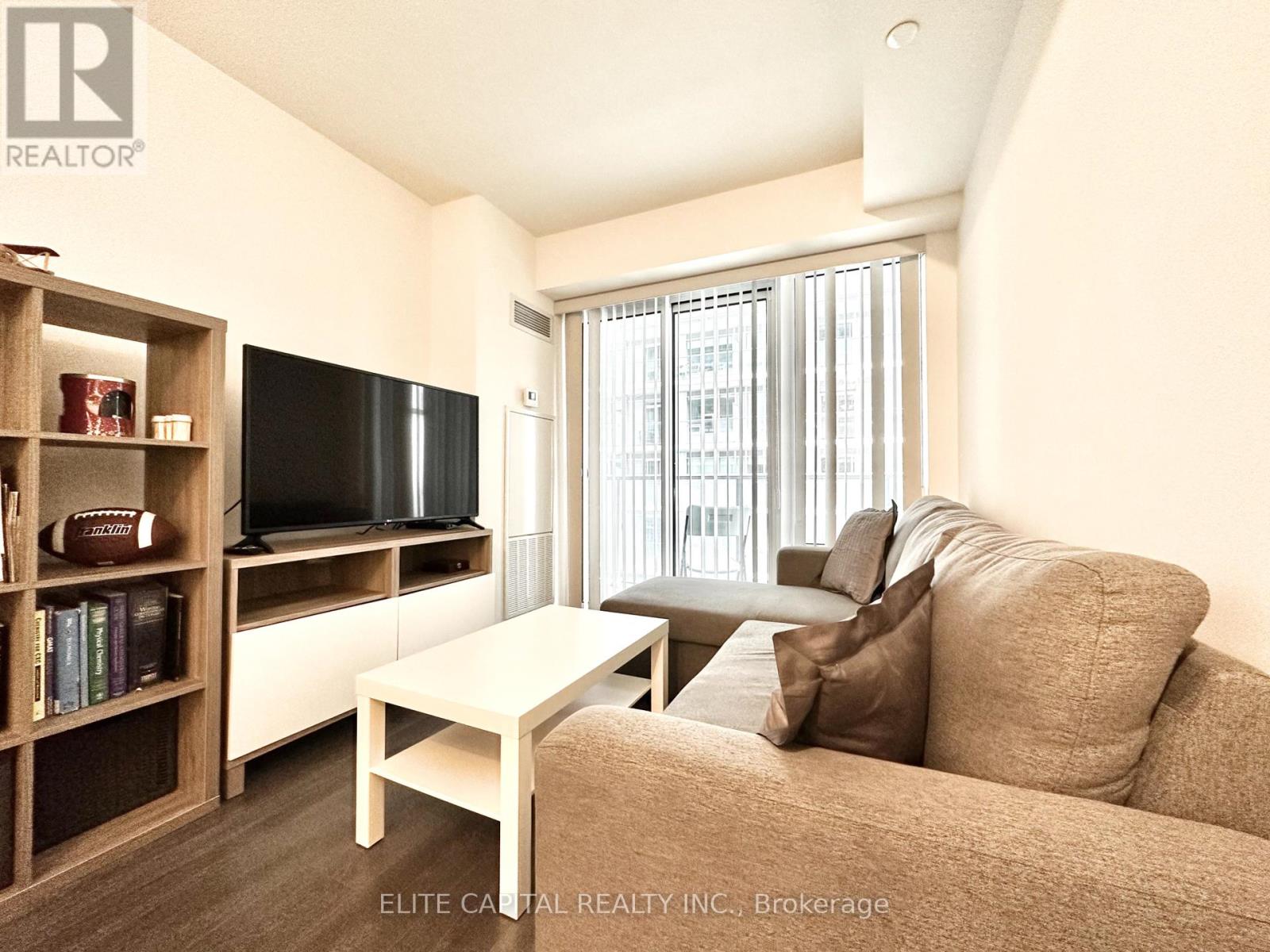 1707 - 99 Broadway Avenue, Toronto (Mount Pleasant West), Ontario  M4P 0E3 - Photo 6 - C9354829