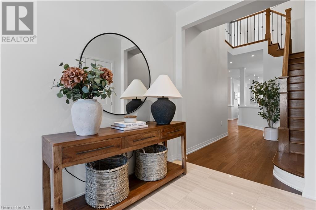 5068 Connor Drive, Beamsville, Ontario  L0R 1B7 - Photo 5 - 40648264