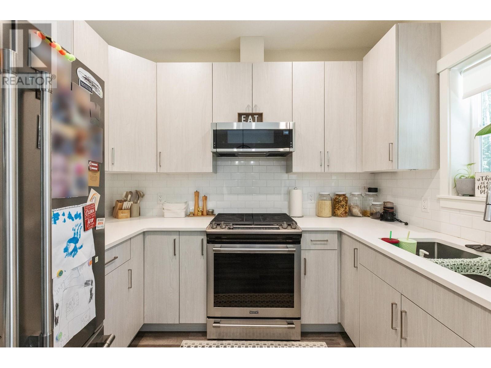 20 950 Woodsworth Road, Gibsons, British Columbia  V0N 1V7 - Photo 8 - R2926924