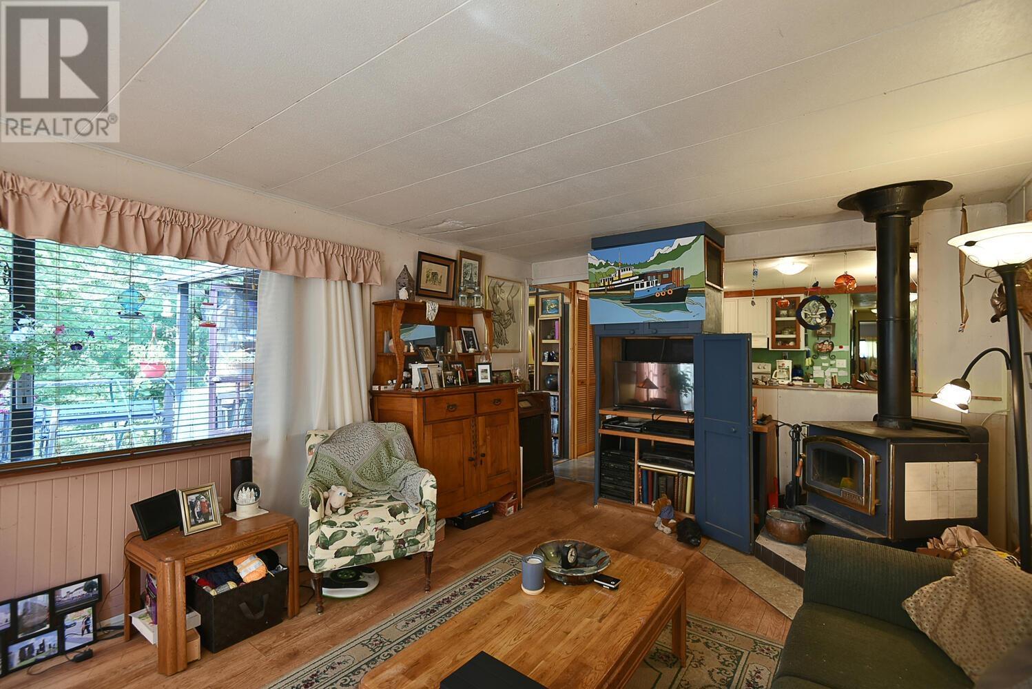 13246 Sunshine Coast Highway, Madeira Park, British Columbia  V0N 2H1 - Photo 6 - R2926927