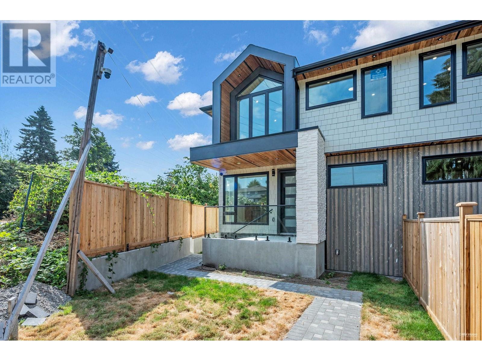 Listing Picture 36 of 37 : 2 1706 W 68TH AVENUE, Vancouver / 溫哥華 - 魯藝地產 Yvonne Lu Group - MLS Medallion Club Member