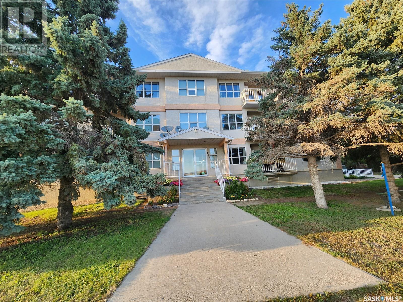 105 102 1st Avenue, Caronport, Saskatchewan  S0H 0S0 - Photo 34 - SK983919