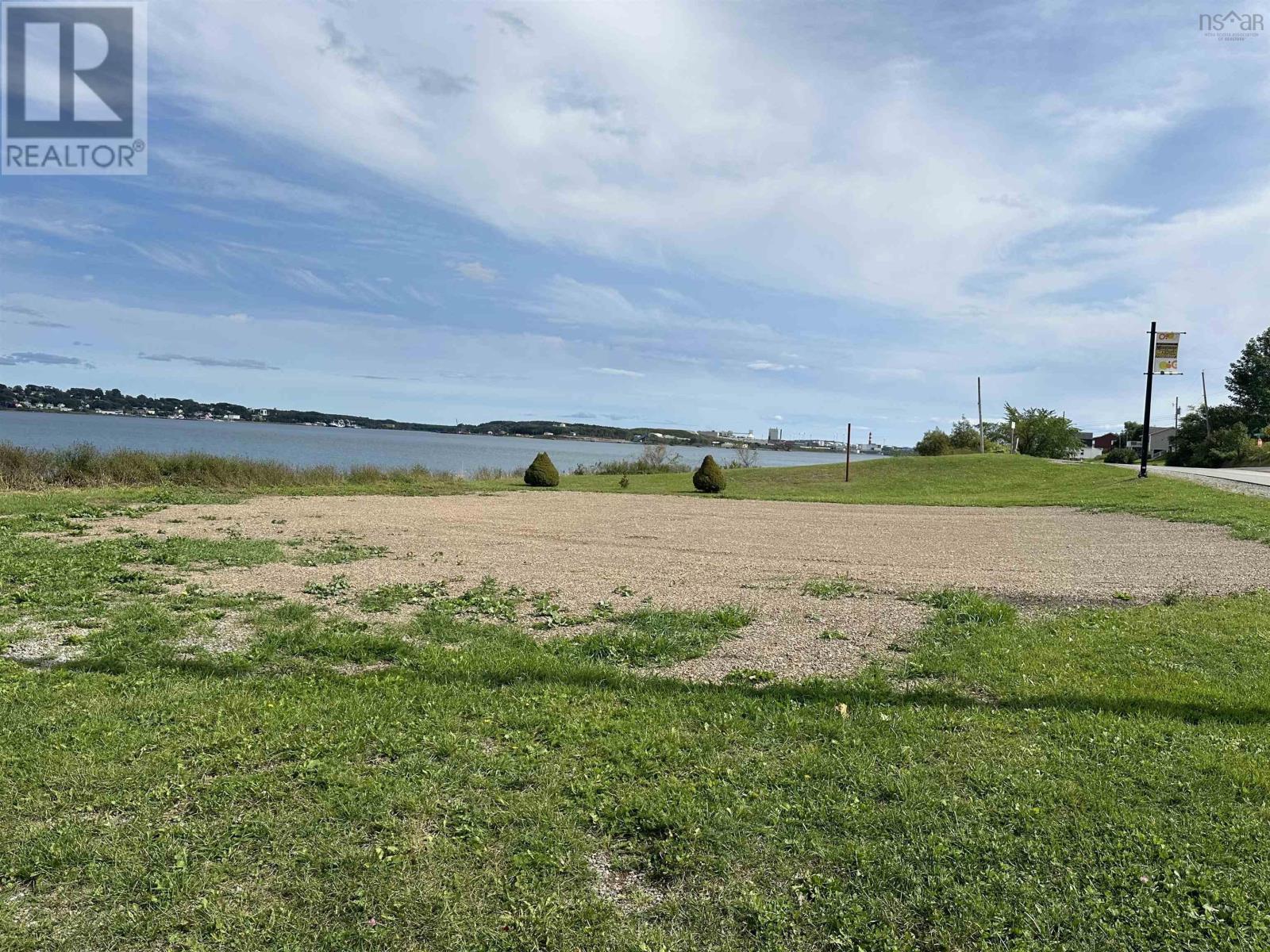 322 Main Street, Mulgrave, Nova Scotia  B0E 2G0 - Photo 1 - 202422522