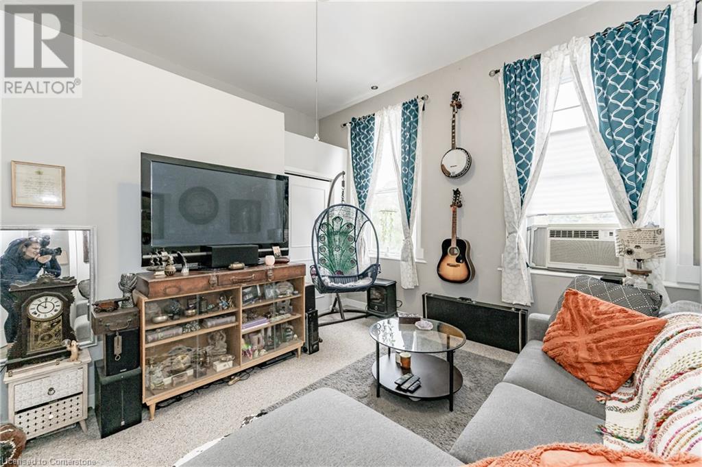 19 King Street W, Dundas, Ontario  L9H 1T5 - Photo 30 - 40648396