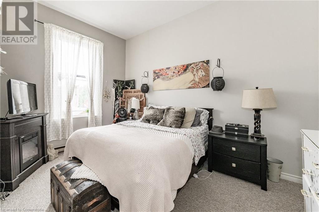 19 King Street W, Dundas, Ontario  L9H 1T5 - Photo 31 - 40648396