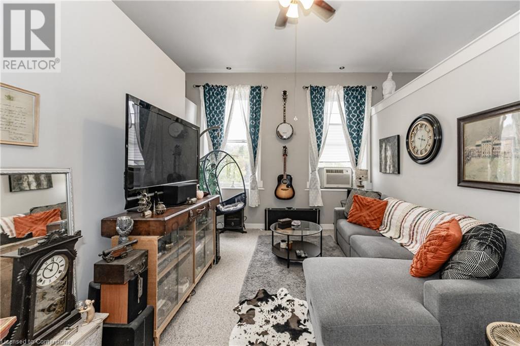 19 King Street W, Dundas, Ontario  L9H 1T5 - Photo 34 - 40648396