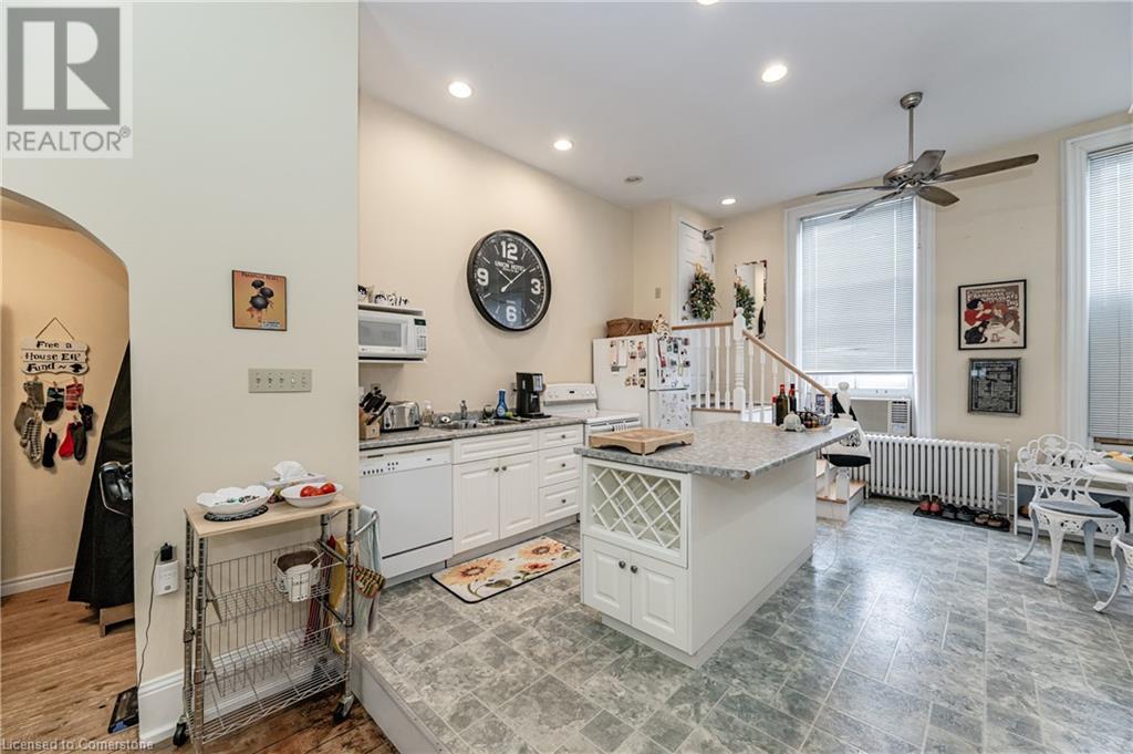 19 King Street W, Dundas, Ontario  L9H 1T5 - Photo 36 - 40648396