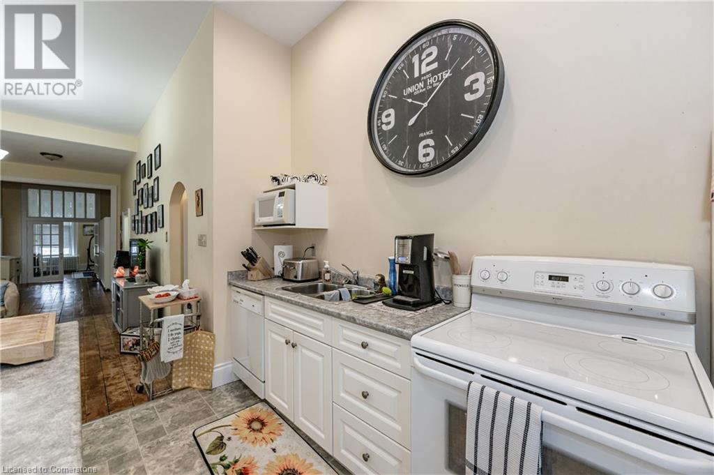 19 King Street W, Dundas, Ontario  L9H 1T5 - Photo 39 - 40648396