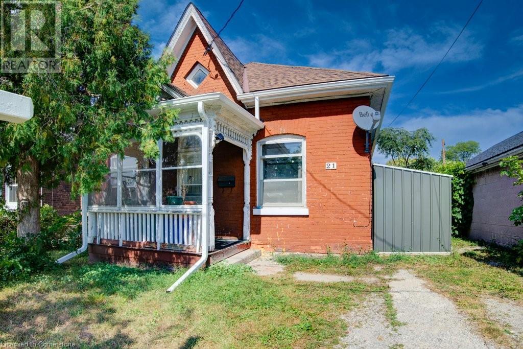 21 Usher Street, Brantford, Ontario  N3R 1B9 - Photo 4 - 40643241