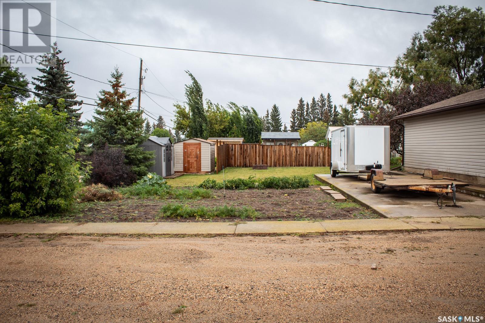 201 3rd Avenue W, St. Brieux, Saskatchewan  S0K 3V0 - Photo 28 - SK983503