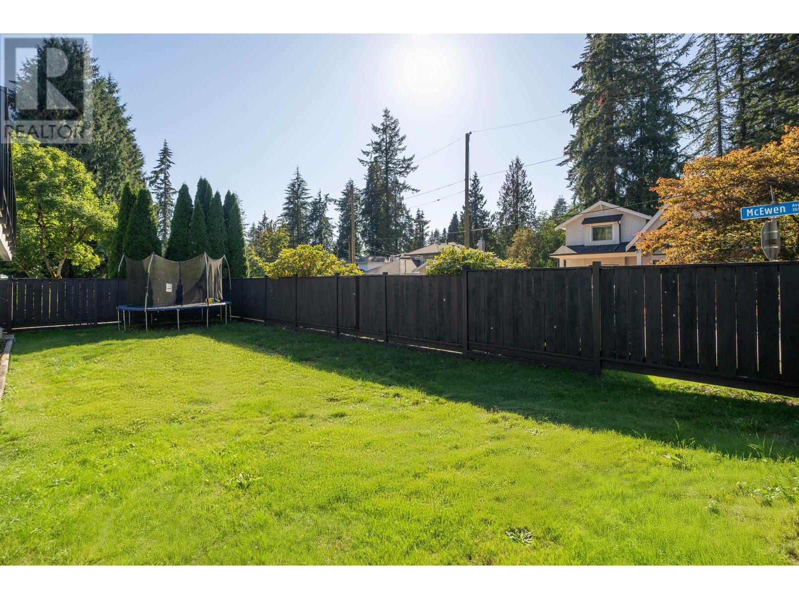 3682 Mcewen Avenue, North Vancouver, British Columbia  V7J 3E1 - Photo 33 - R2926467