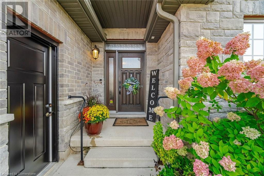 49 Halliday Drive, Tavistock, Ontario  N0B 2R0 - Photo 3 - 40648255