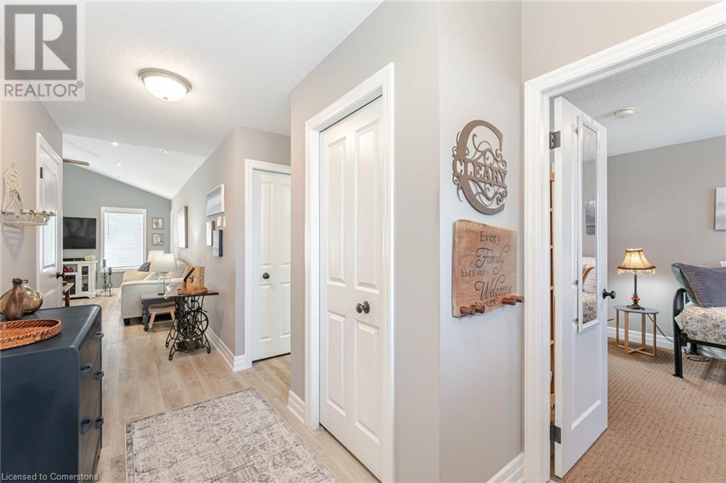 49 Halliday Drive, Tavistock, Ontario  N0B 2R0 - Photo 5 - 40648255