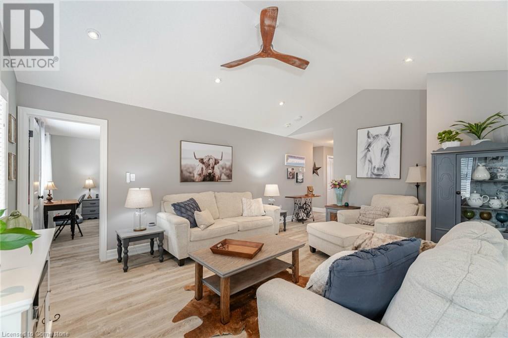 49 Halliday Drive, Tavistock, Ontario  N0B 2R0 - Photo 7 - 40648255