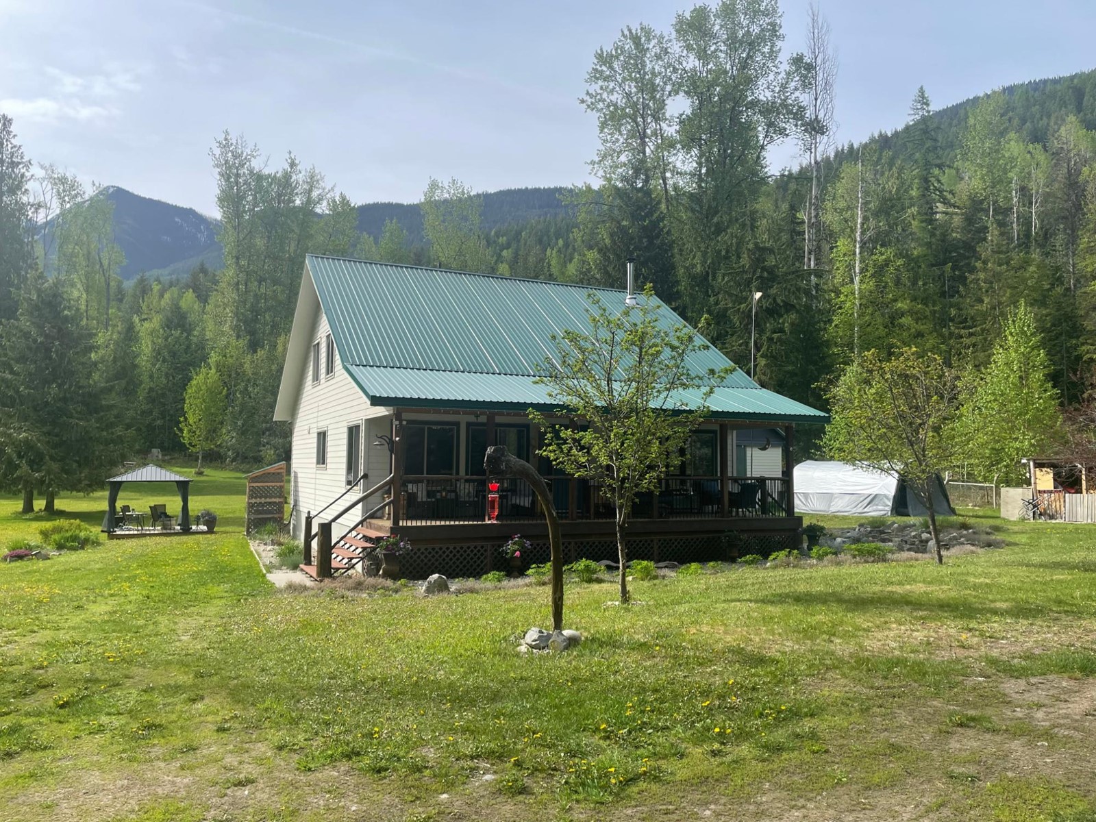 153 WILDWOOD ROAD, nakusp, British Columbia