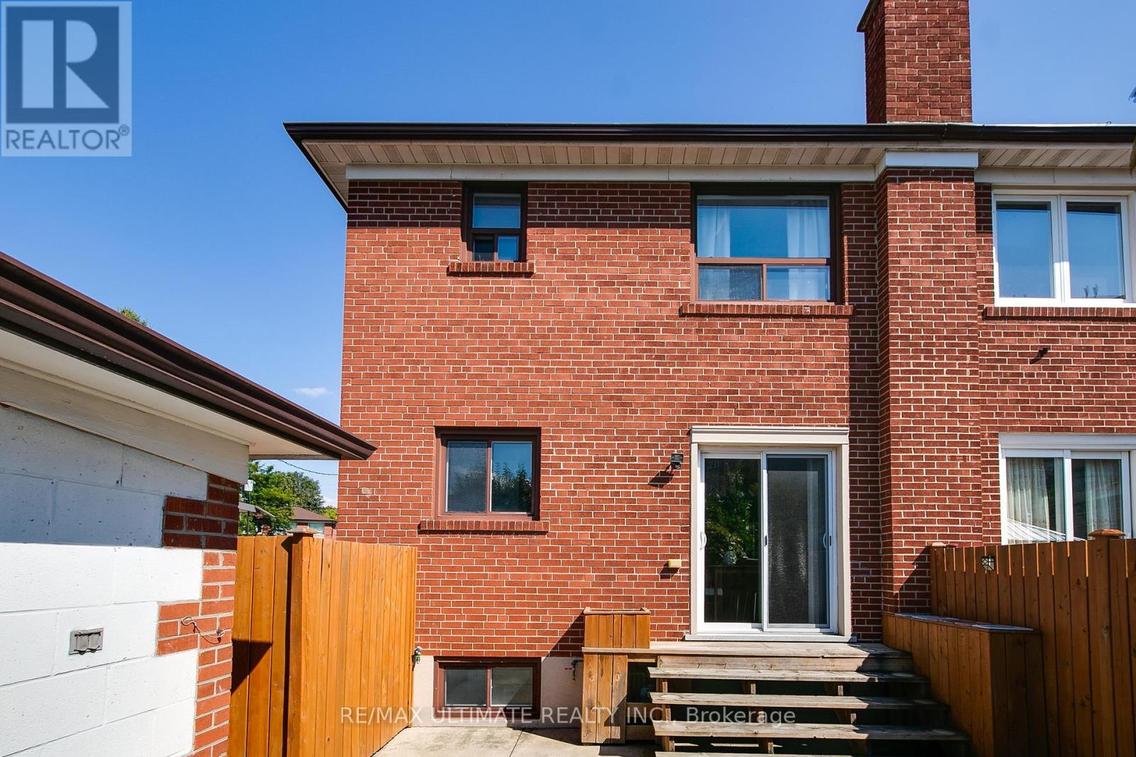 57 Marlington Crescent, Toronto (Downsview-Roding-Cfb), Ontario  M3L 1K3 - Photo 33 - W9355390