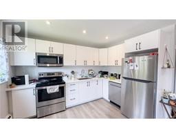 410 HAZEL Street Unit# 202, waterloo, Ontario