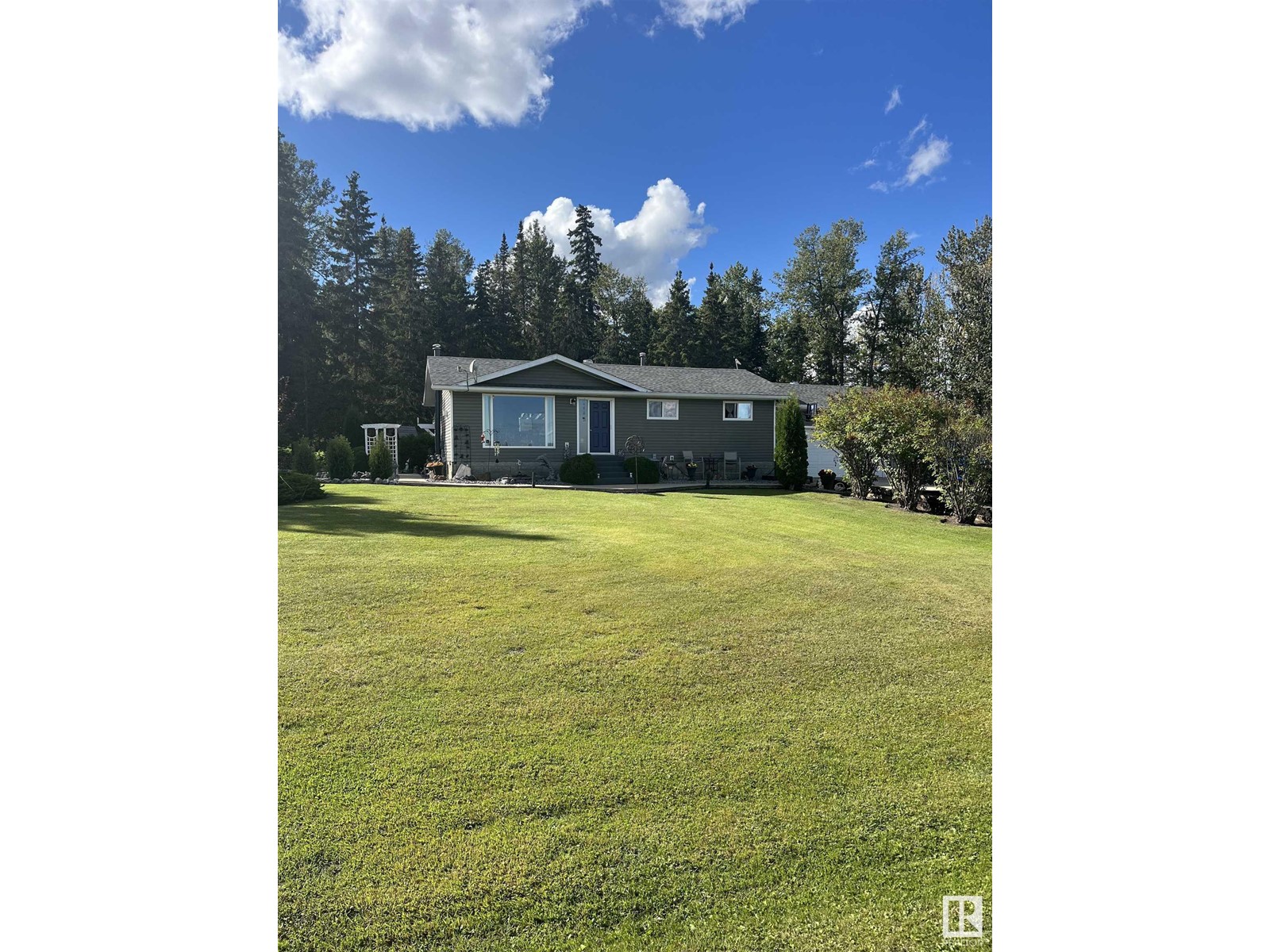 7208 TWP 495, rural brazeau county, Alberta