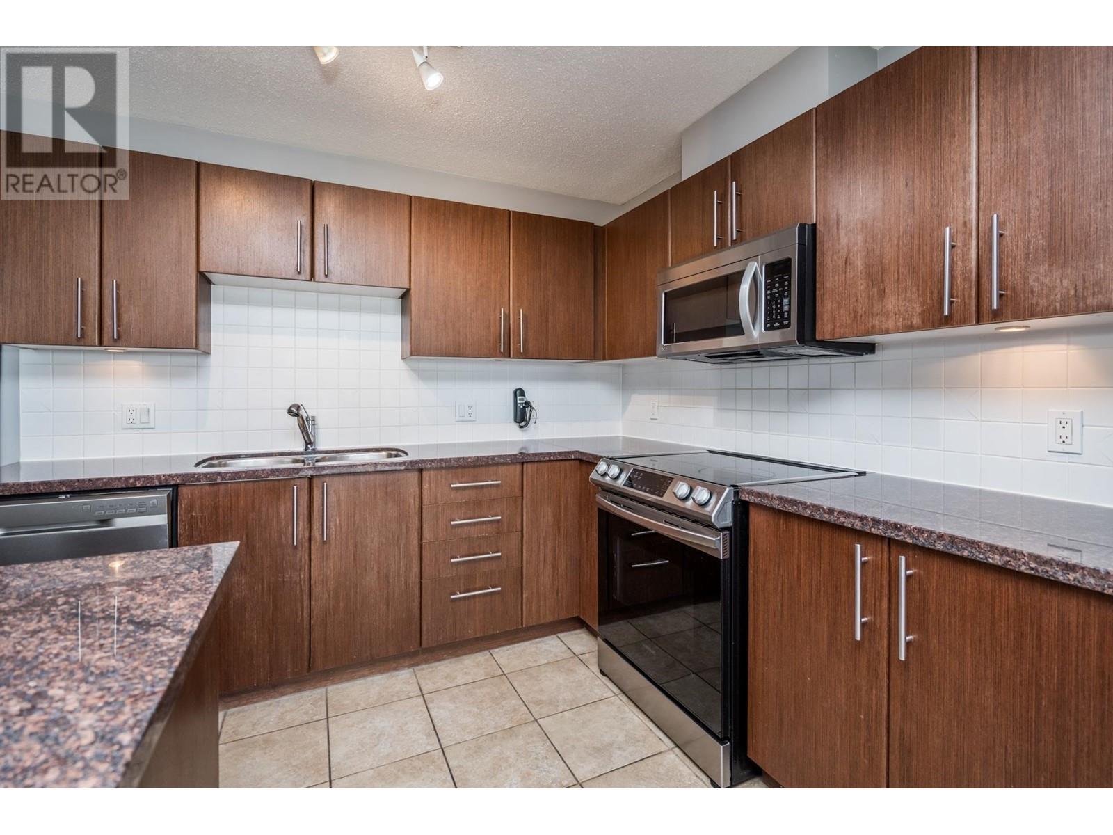 Listing Picture 20 of 40 : 1505 2088 MADISON AVENUE, Burnaby / 本拿比 - 魯藝地產 Yvonne Lu Group - MLS Medallion Club Member