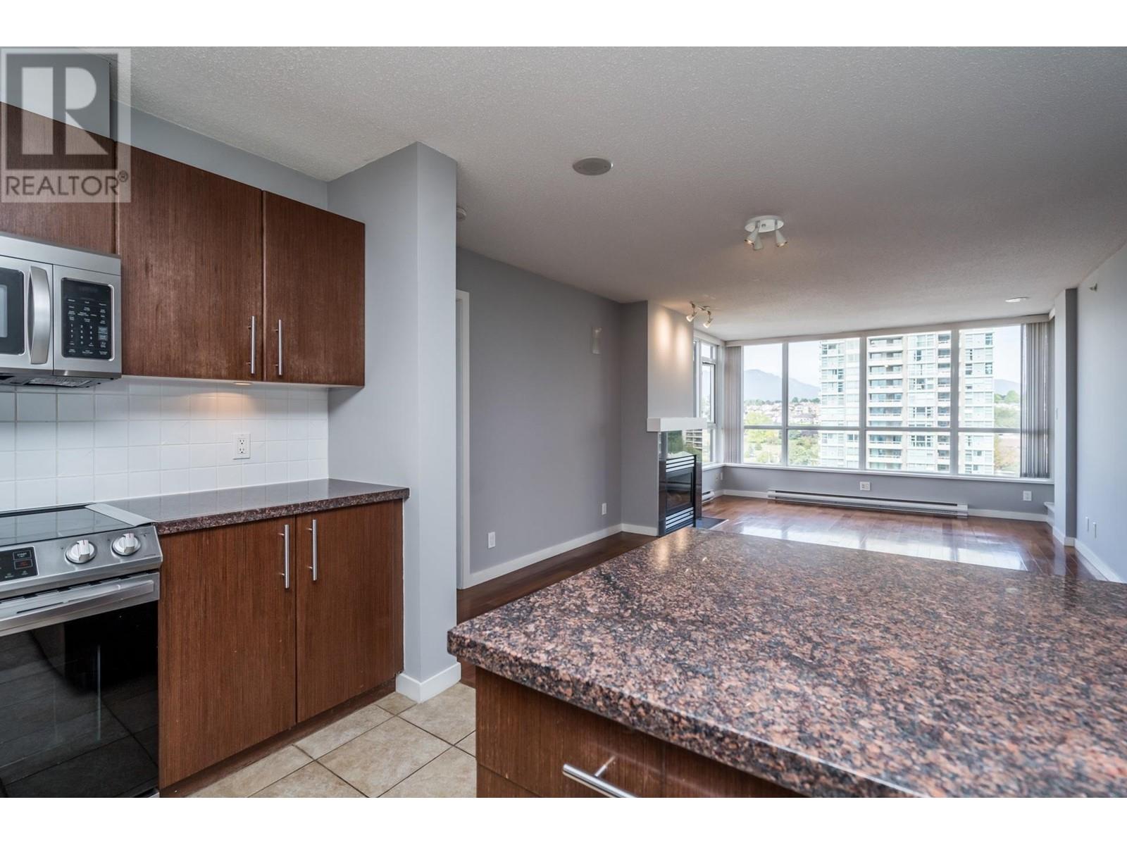 Listing Picture 23 of 40 : 1505 2088 MADISON AVENUE, Burnaby / 本拿比 - 魯藝地產 Yvonne Lu Group - MLS Medallion Club Member