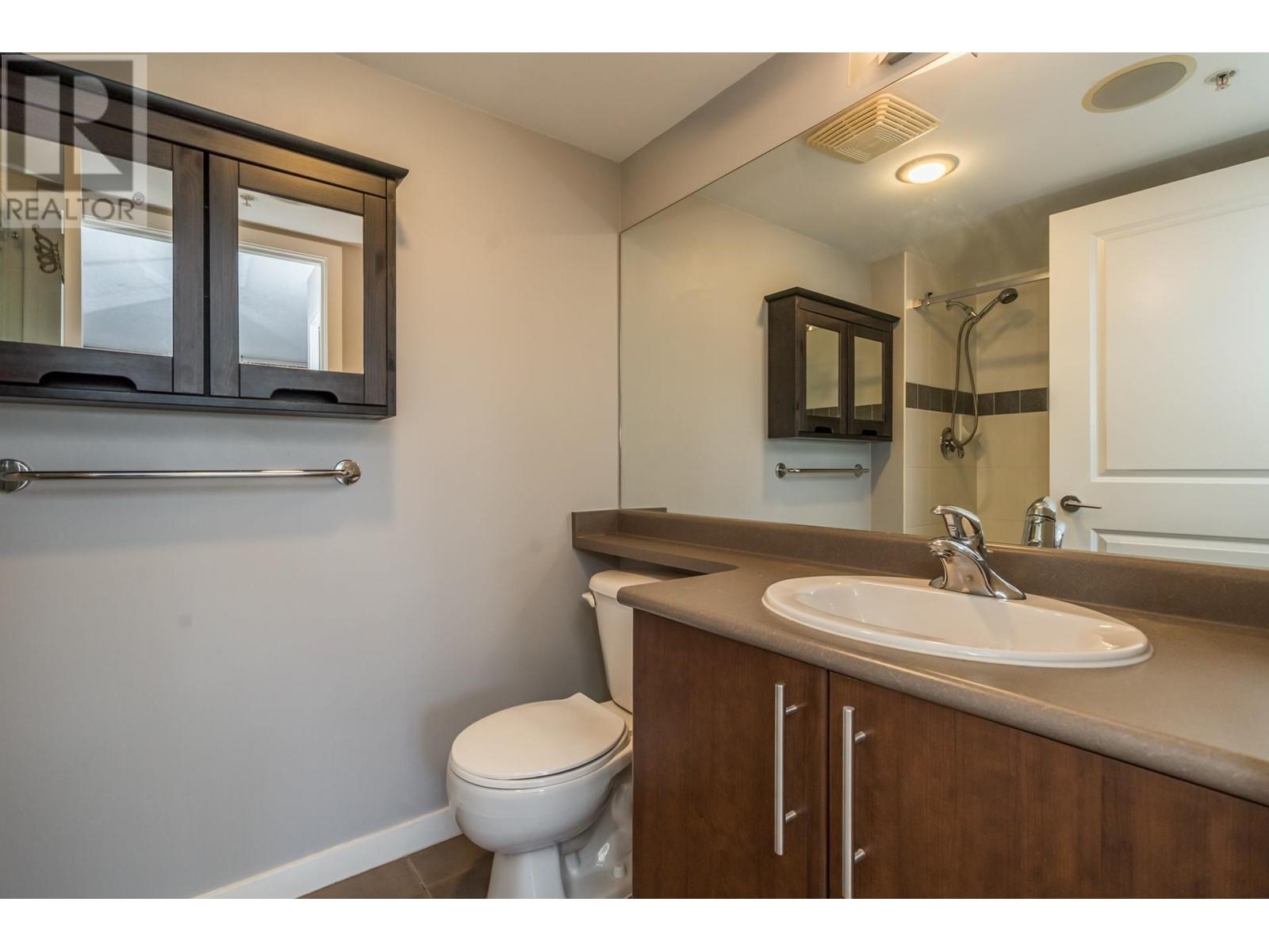 Listing Picture 28 of 40 : 1505 2088 MADISON AVENUE, Burnaby / 本拿比 - 魯藝地產 Yvonne Lu Group - MLS Medallion Club Member