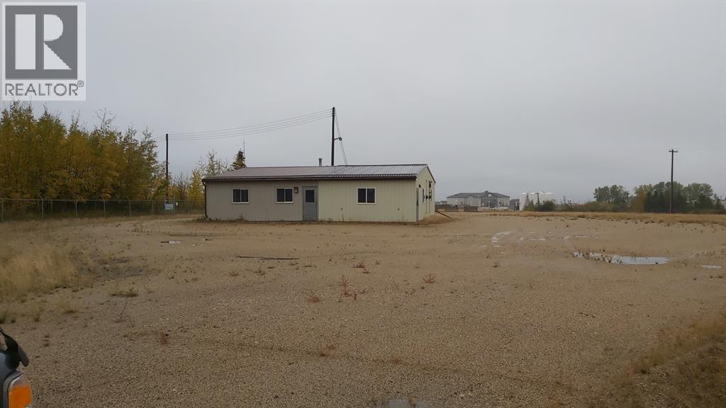 4810 & 4812 37 Avenue, Valleyview, Alberta  T0H 3N0 - Photo 4 - A1154618