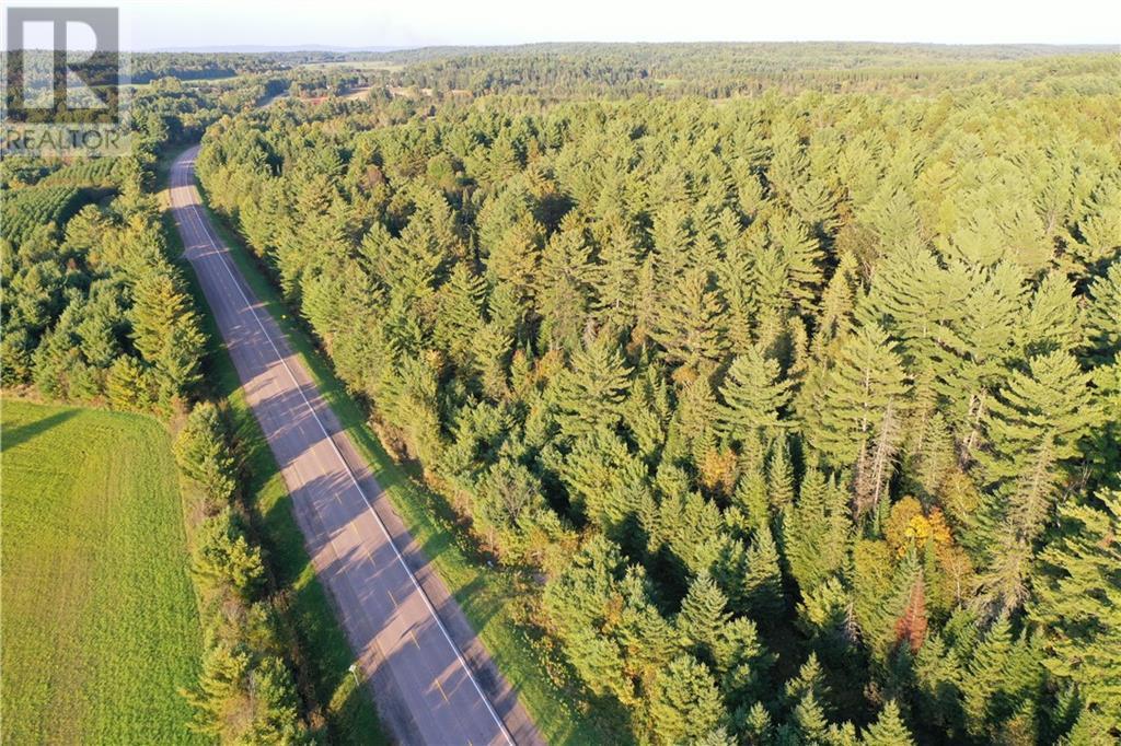 ROUND LAKE ROAD, Pembroke, Ontario