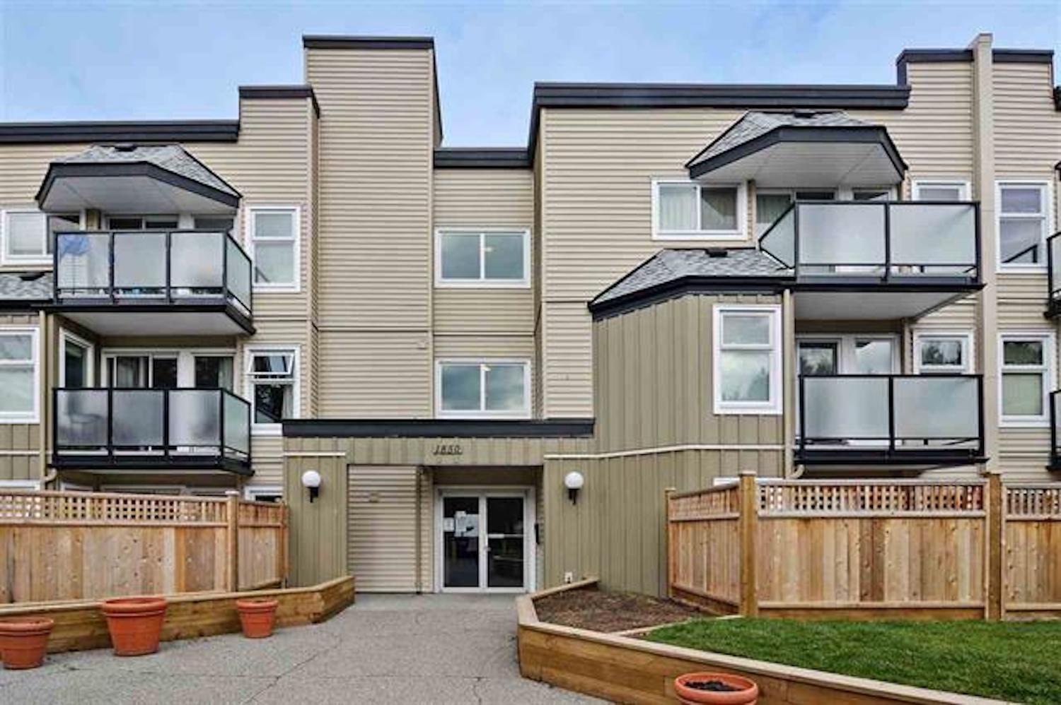 122 1850 E SOUTHMERE CRESCENT, surrey, British Columbia V6A6Y6