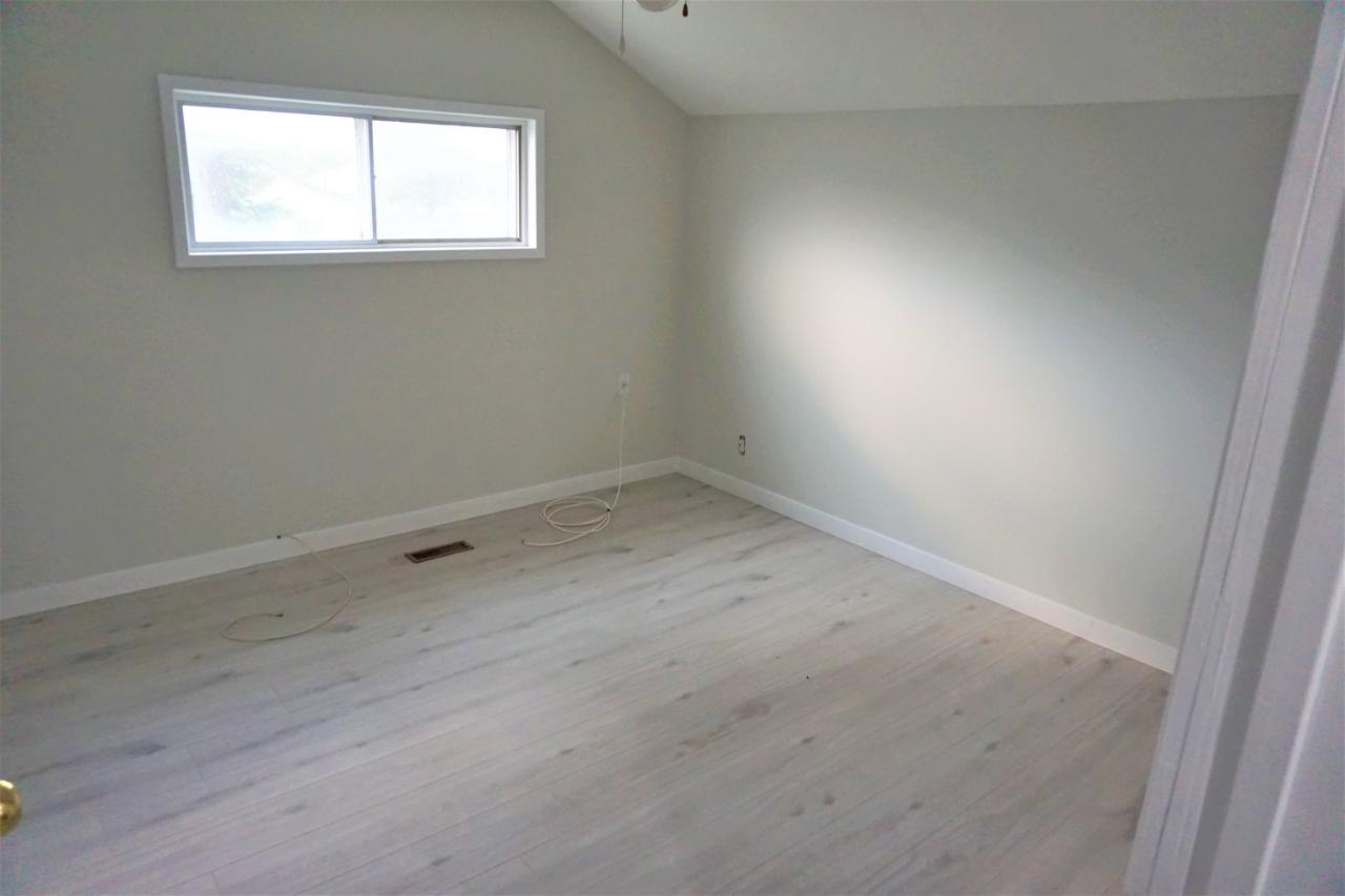 4950 Burns Avenue, Canal Flats, British Columbia  V0B 0B0 - Photo 26 - 2477076