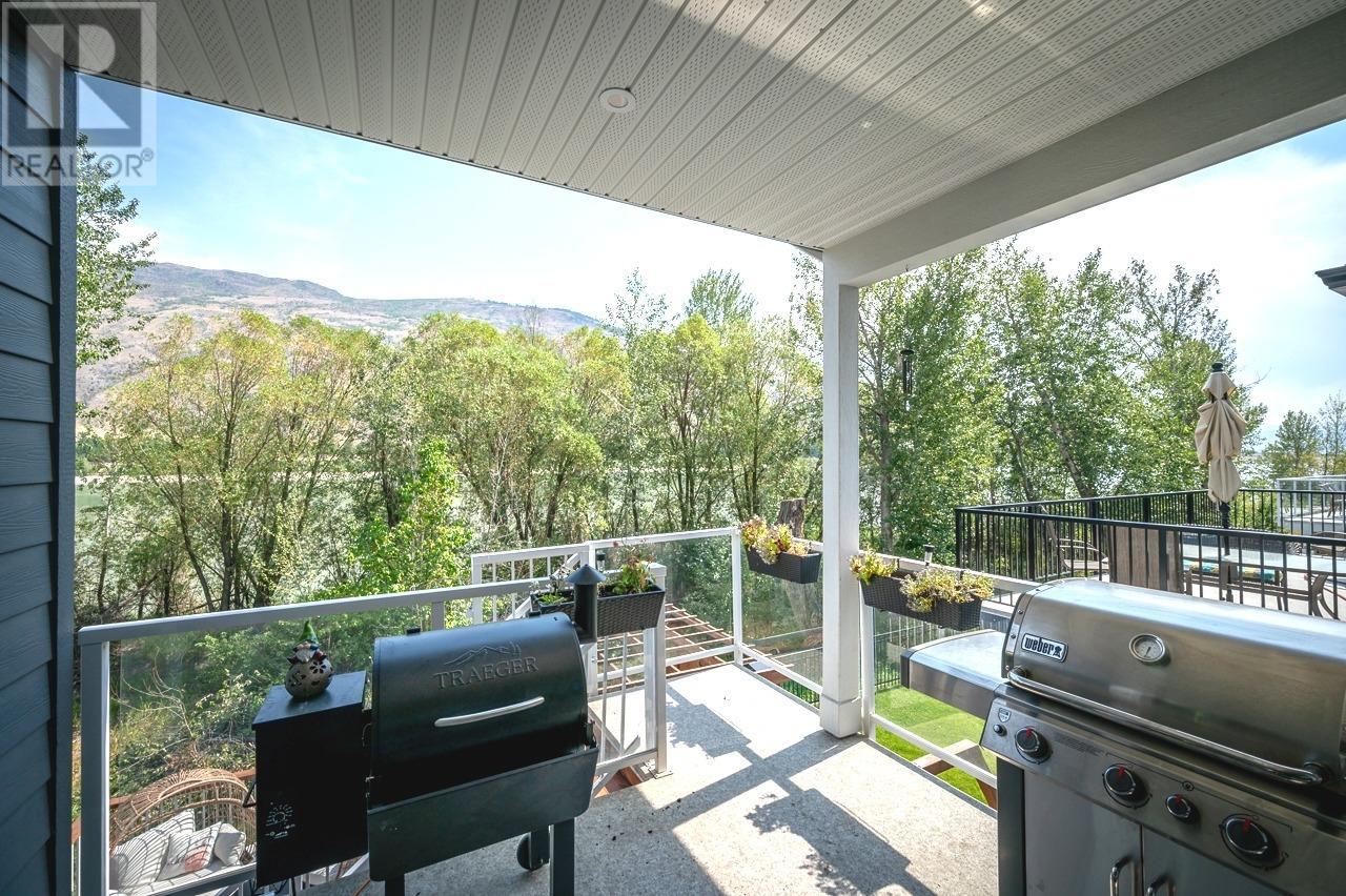2738 Beachmount Cres, Kamloops, British Columbia  V2B 0E6 - Photo 29 - 180993