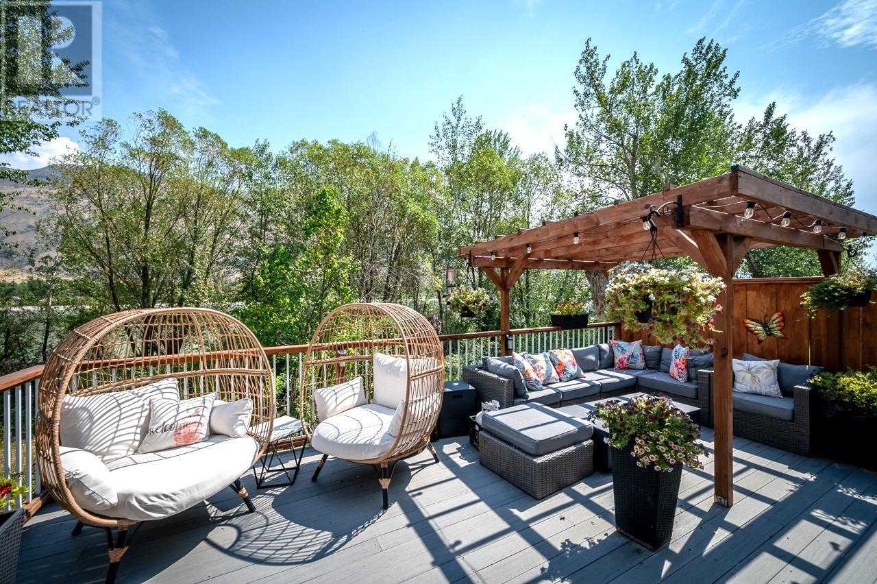 2738 Beachmount Cres, Kamloops, British Columbia  V2B 0E6 - Photo 26 - 180993