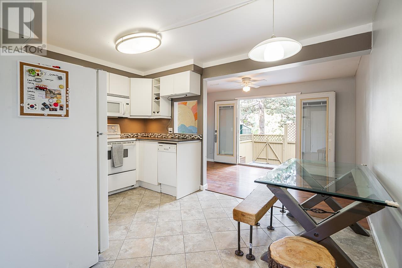 286 Balmoral Place, Port Moody, British Columbia  V3H 4B9 - Photo 5 - R2927277