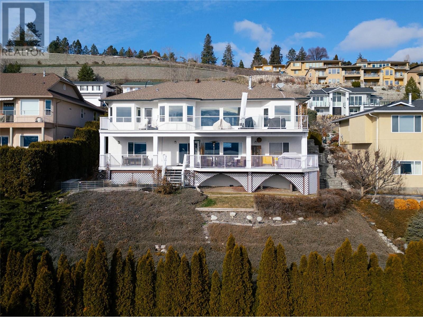 5251 Sutherland Road Peachland