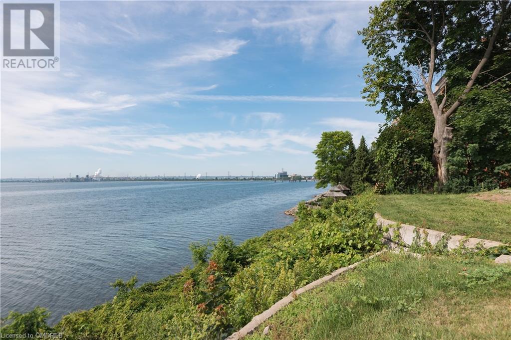 2226 Lakeshore Road, Burlington, Ontario  L7R 1A9 - Photo 35 - 40649285