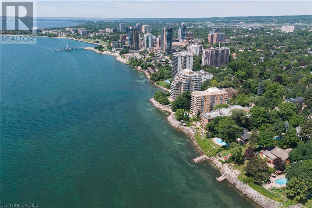 2226 Lakeshore Road, Burlington, Ontario  L7R 1A9 - Photo 38 - 40649285