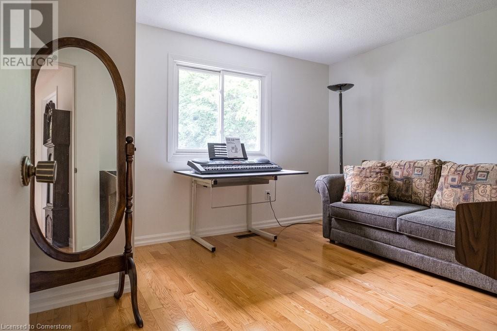 4 Knollwood Court, Dundas, Ontario  L9H 7A4 - Photo 27 - 40649324