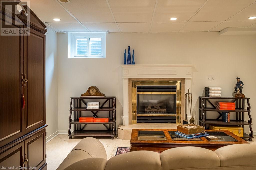 4 Knollwood Court, Dundas, Ontario  L9H 7A4 - Photo 34 - 40649324