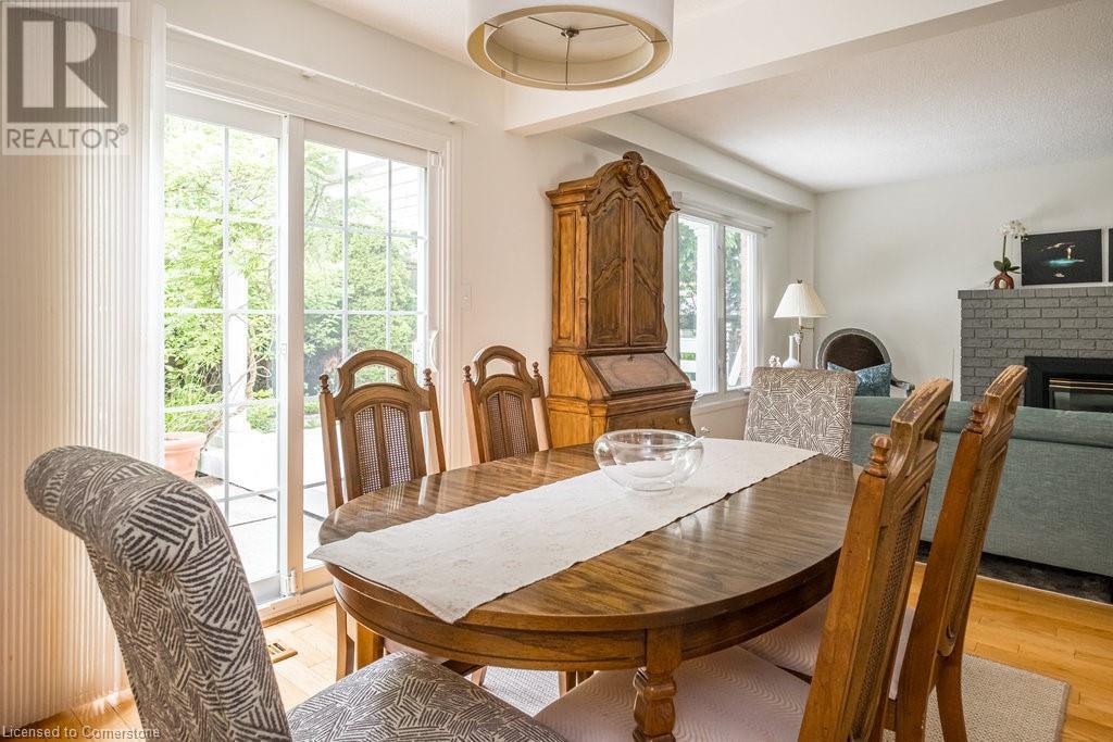 4 Knollwood Court, Dundas, Ontario  L9H 7A4 - Photo 7 - 40649324