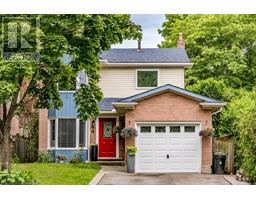 4 KNOLLWOOD Court, dundas, Ontario
