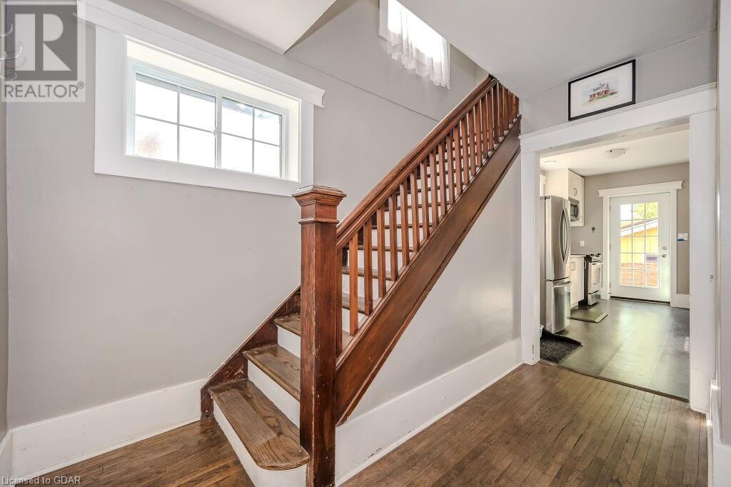 54 Eramosa RoadGuelph (Waverley), Ontario  N1E 2L5 - Photo 14 - X10876171